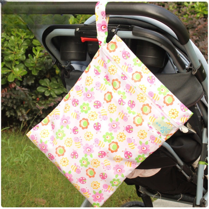 Dulaiduwan maternal and child supplies washable baby stroller diaper storage hanging waterproof bag baby diaper bag for going out