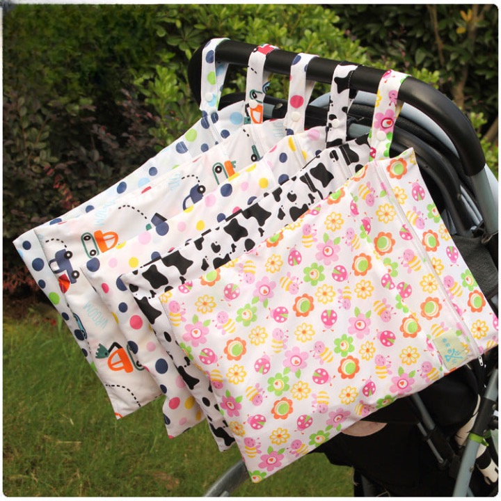 Dulaiduwan maternal and child supplies washable baby stroller diaper storage hanging waterproof bag baby diaper bag for going out