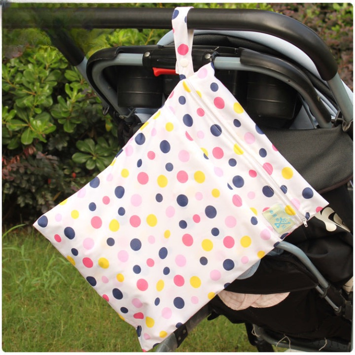 Dulaiduwan maternal and child supplies washable baby stroller diaper storage hanging waterproof bag baby diaper bag for going out