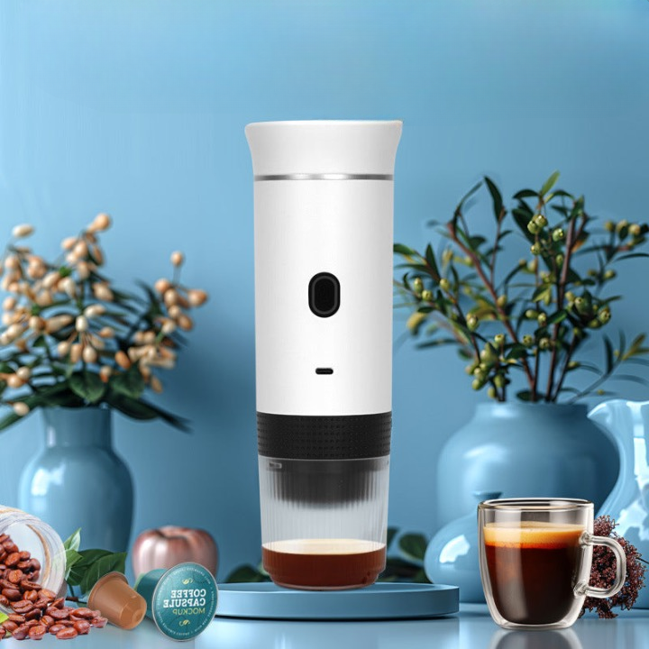 Portable Italian coffee machine capsule machine hot and cold extraction outdoor American Italian pump pressure concentrated household small cross-border