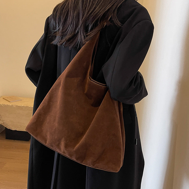 Frosted retro bag women's large capacity new autumn versatile handbag shoulder bag textured mother-and-child bucket bag