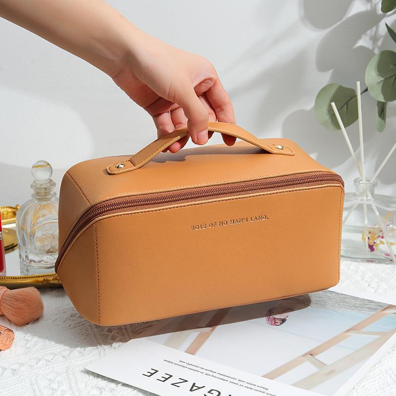 Cosmetic bag for women with large capacity and portable ins high-end internet celebrity new style super hot travel product washing storage bag