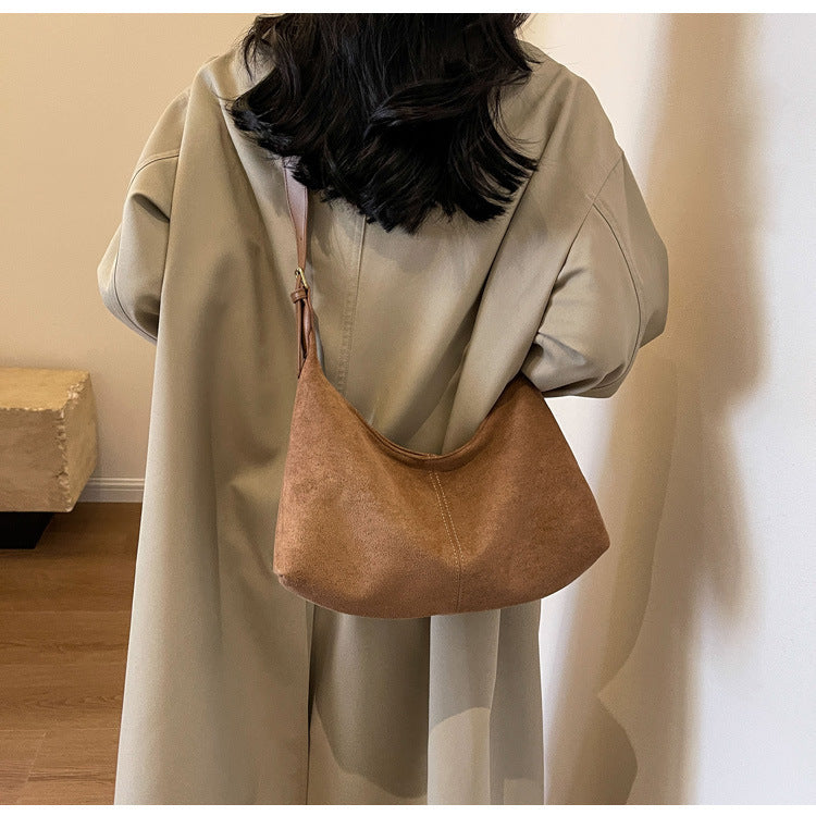 New autumn and winter versatile frosted retro bag women's large-capacity shoulder messenger bag class commuting tote bag