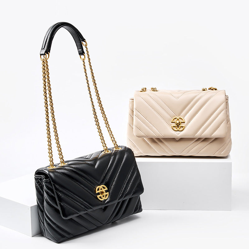 High-grade diamond chain small square bag women 2025 new ladies cowhide underarm bag genuine leather shoulder oblique