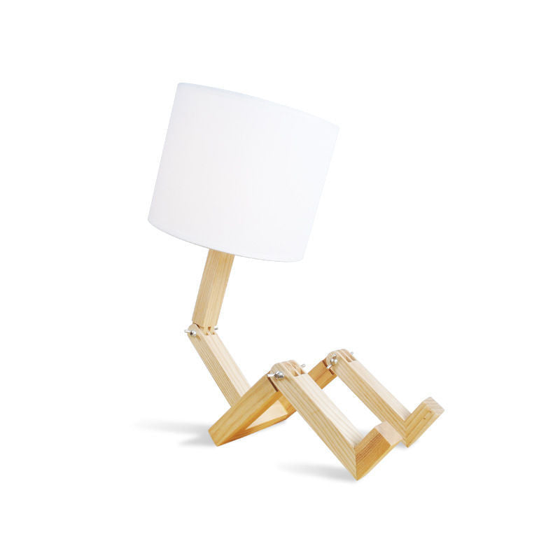 Humanoid robot Japanese style personality table lamp creative lamp solid wood simple Nordic art bedroom bedside lamp