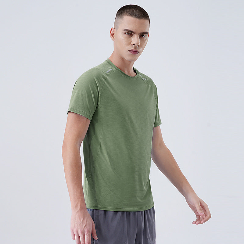 Cool short-sleeved T-shirt men's 2025 summer new outdoor lightweight comfortable sports round neck fitness running tops