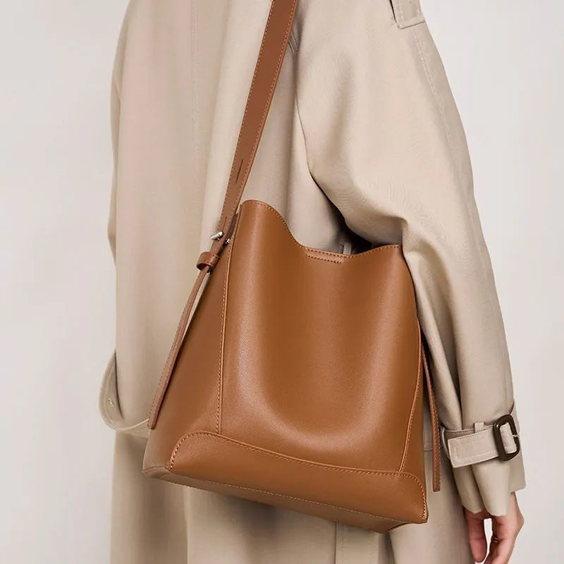 Women's new style high-end large-capacity bucket bag soft leather versatile shoulder crossbody bag one piece dropshipping