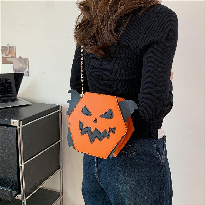 Autumn new funny pumpkin bag European and American Halloween niche design fashionable exquisite creative trend bag