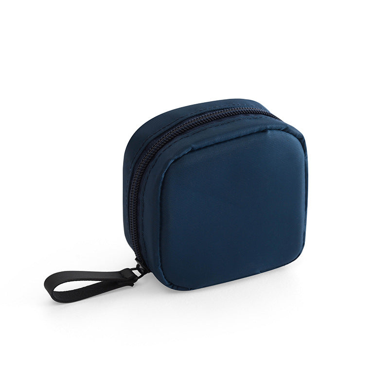 Makeup storage bag Mini portable waterproof cosmetic bag Korean simple female portable makeup lipstick bag