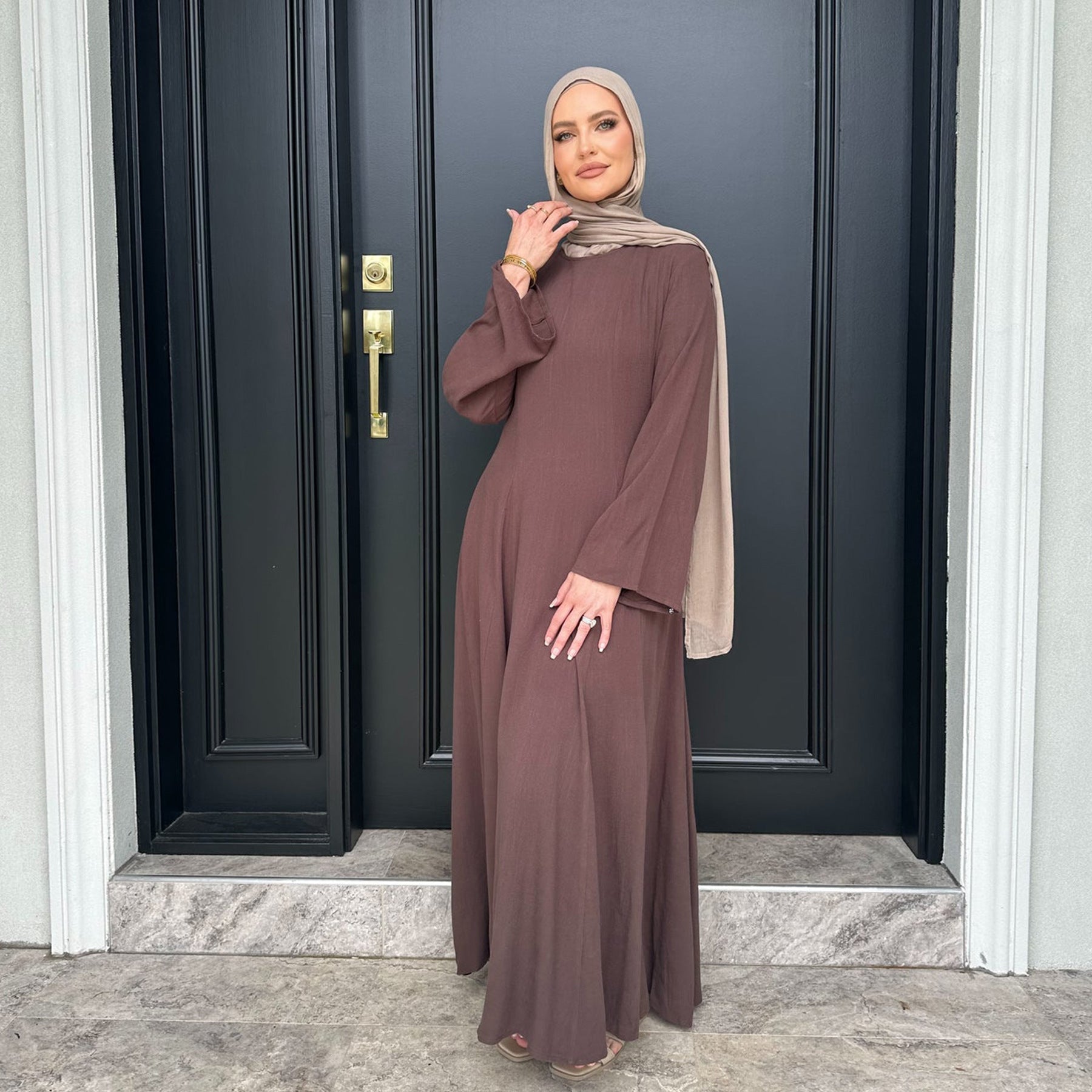 2025Loriya Dubai Turkish solid color large swing dress robe LR941