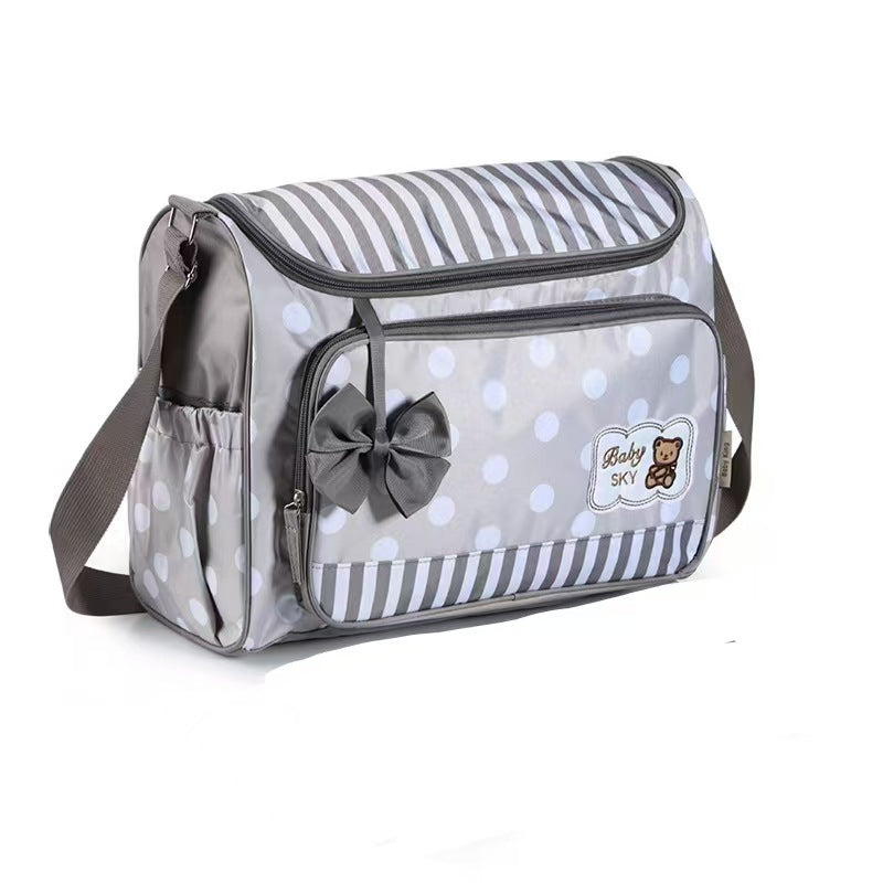 Cross-border printing large polka dot mommy bag four-piece set multifunctional large capacity butterfly festival one-shoulder bear mother and baby bag