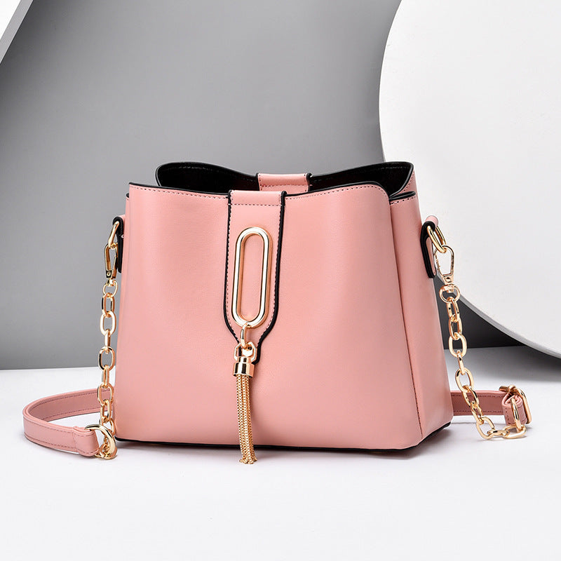 Internet celebrity mini bag women's bag new solid color chain bag tassel shoulder messenger bag trendy foreign trade delivery