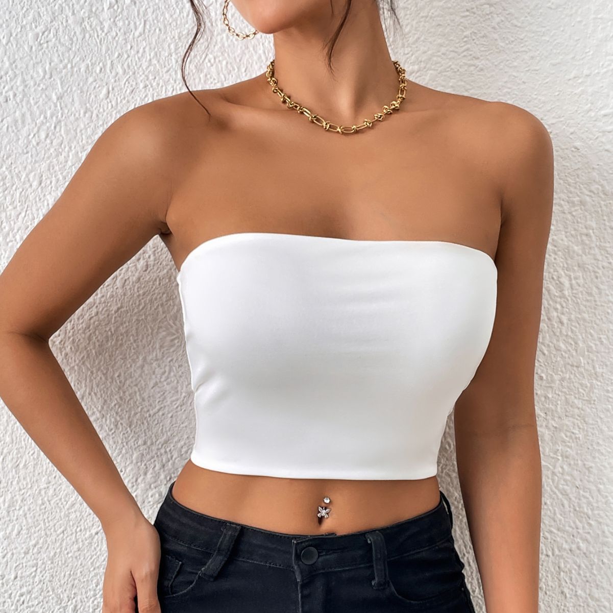 2025 hot style European and American cross-border sexy navel-baring tube top integrated suspender vest outer wear chest wrap top vest women
