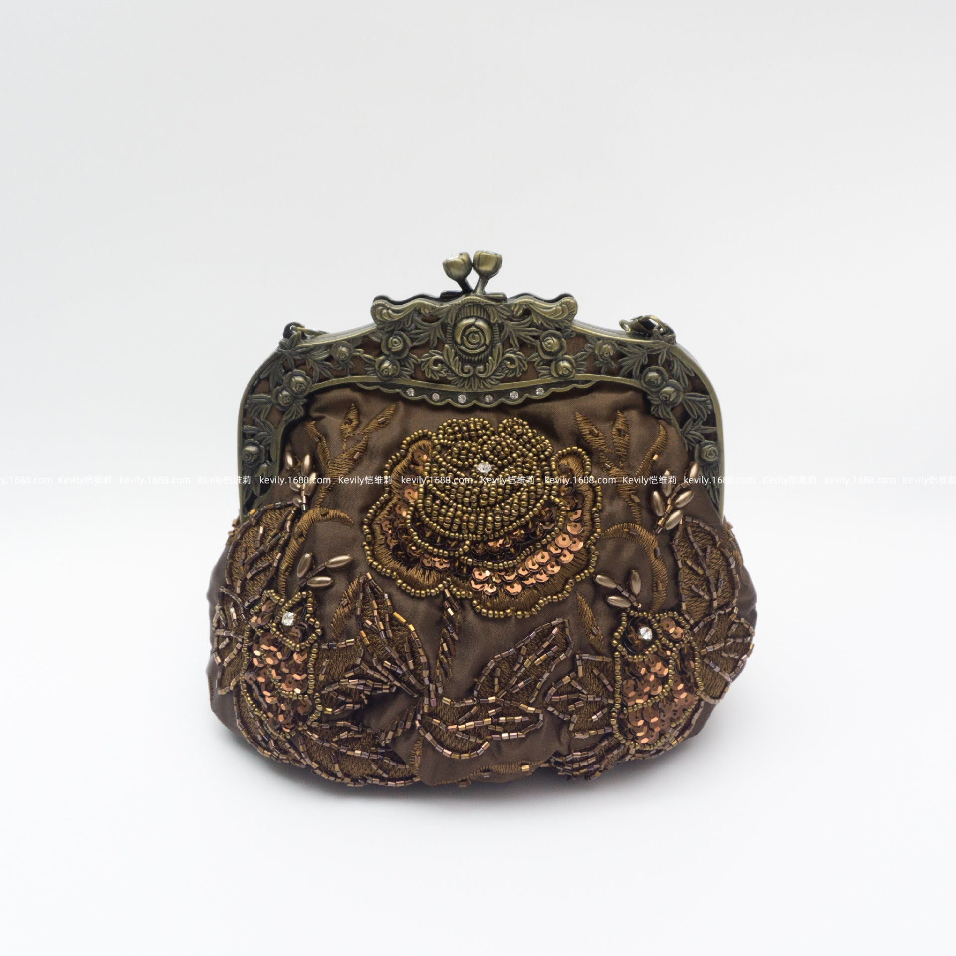 Kaiweili handmade beaded flower evening bag retro old Shanghai cheongsam bag hot style embroidered mouth gold bag