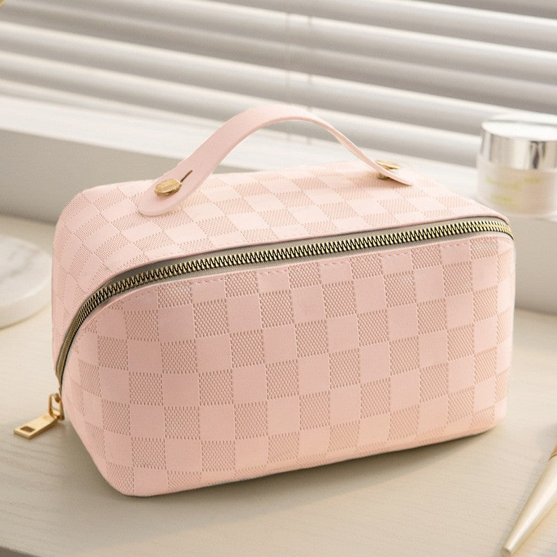 Checkered pillow cosmetic bag for women High-value portable large-capacity waterproof toiletry bag travel cosmetic storage bag