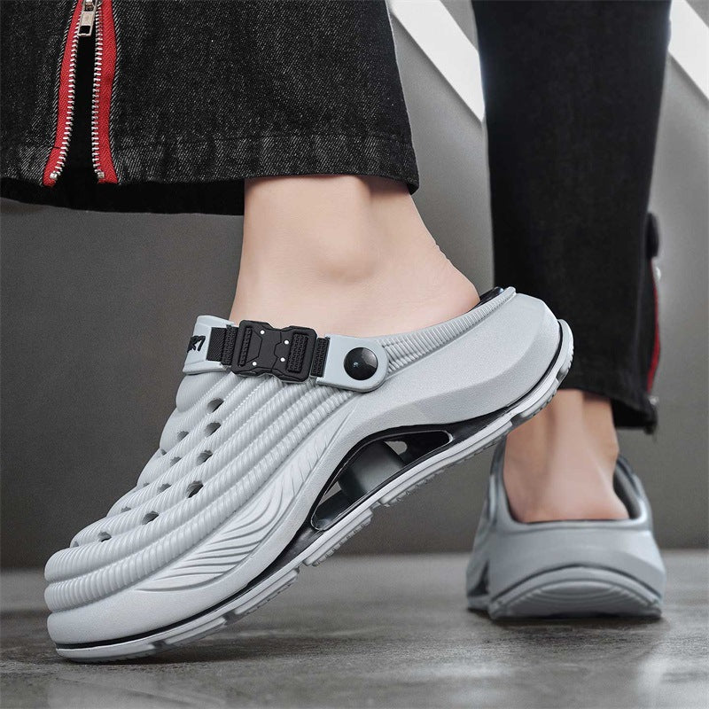 Hole shoes for men, summer outdoor wear, new beach shoes with anti-slip thick soles, men's outdoor sandals