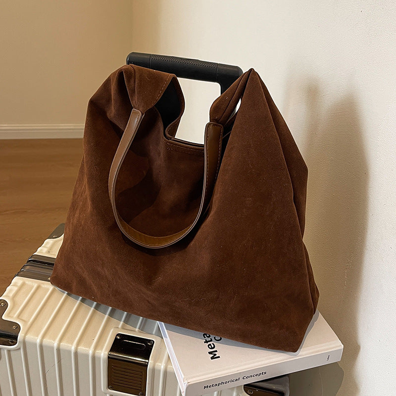 Frosted retro bag women's large capacity new autumn versatile handbag shoulder bag textured mother-and-child bucket bag