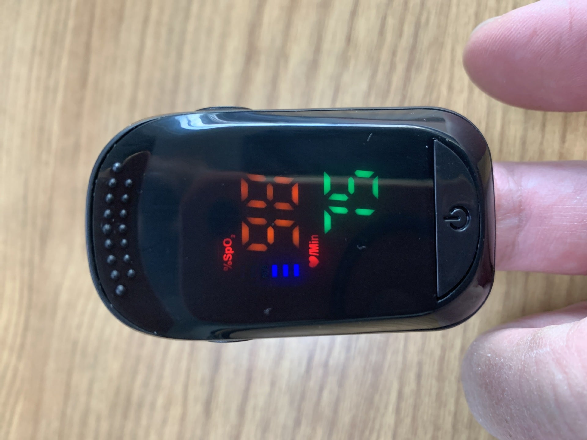 LK87 Spot Finger Clip Heart Rate Meter Fingertip Blood Oxygen Saturation Monitor Pulse Black Gem Oximeter