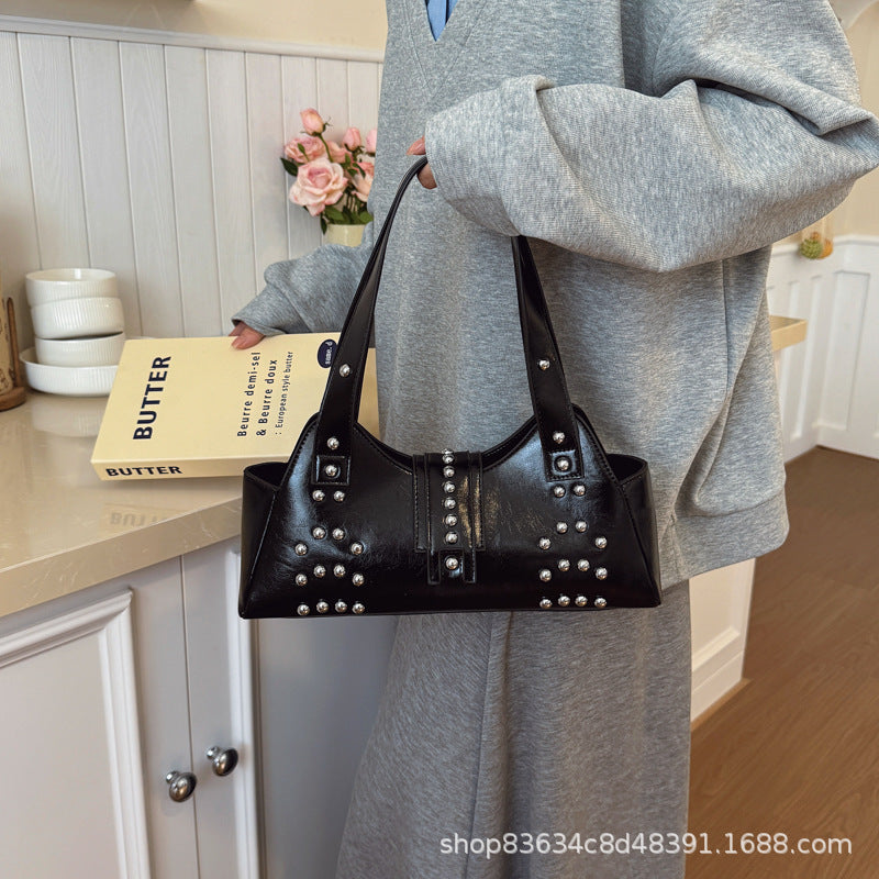 Rivet shoulder underarm bag cross-border wholesale American retro motorcycle bag fashion personality hot girl punk style handbag
