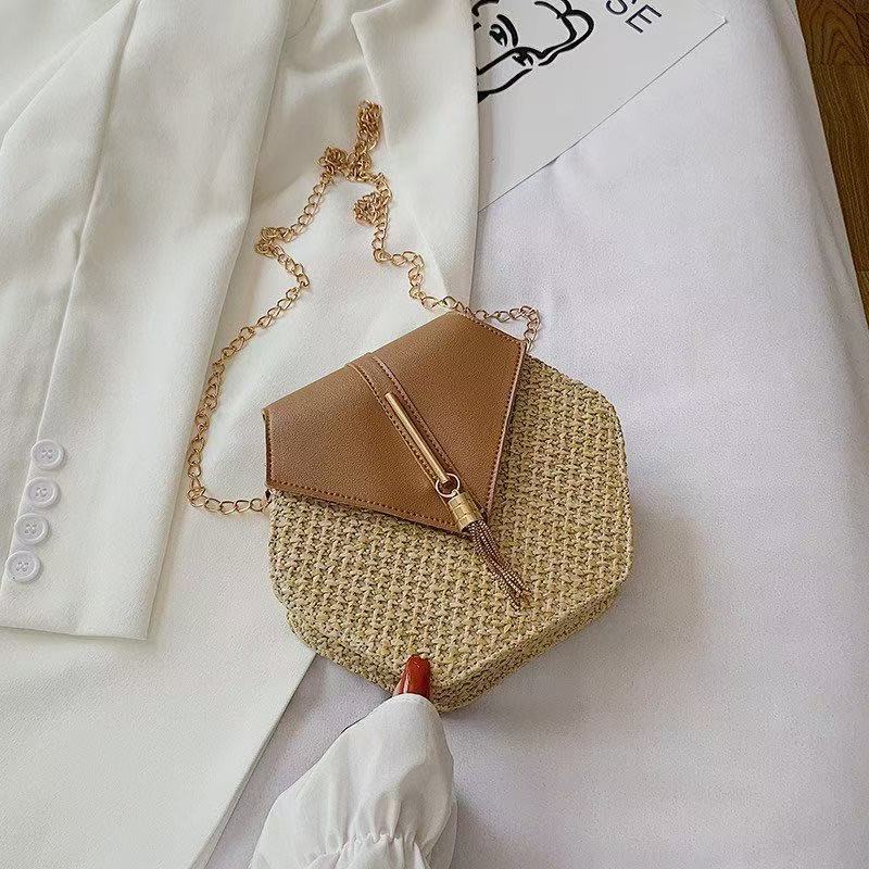 Beach bag women 2025 new fashion straw bag woven women's bag Korean style chain shoulder crossbody tassel small bag