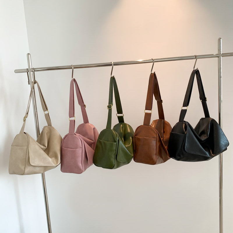 Cross-border bags2025 new retro versatile large capacity lightweight soft leather shoulder messenger bag commuter messenger women's bag