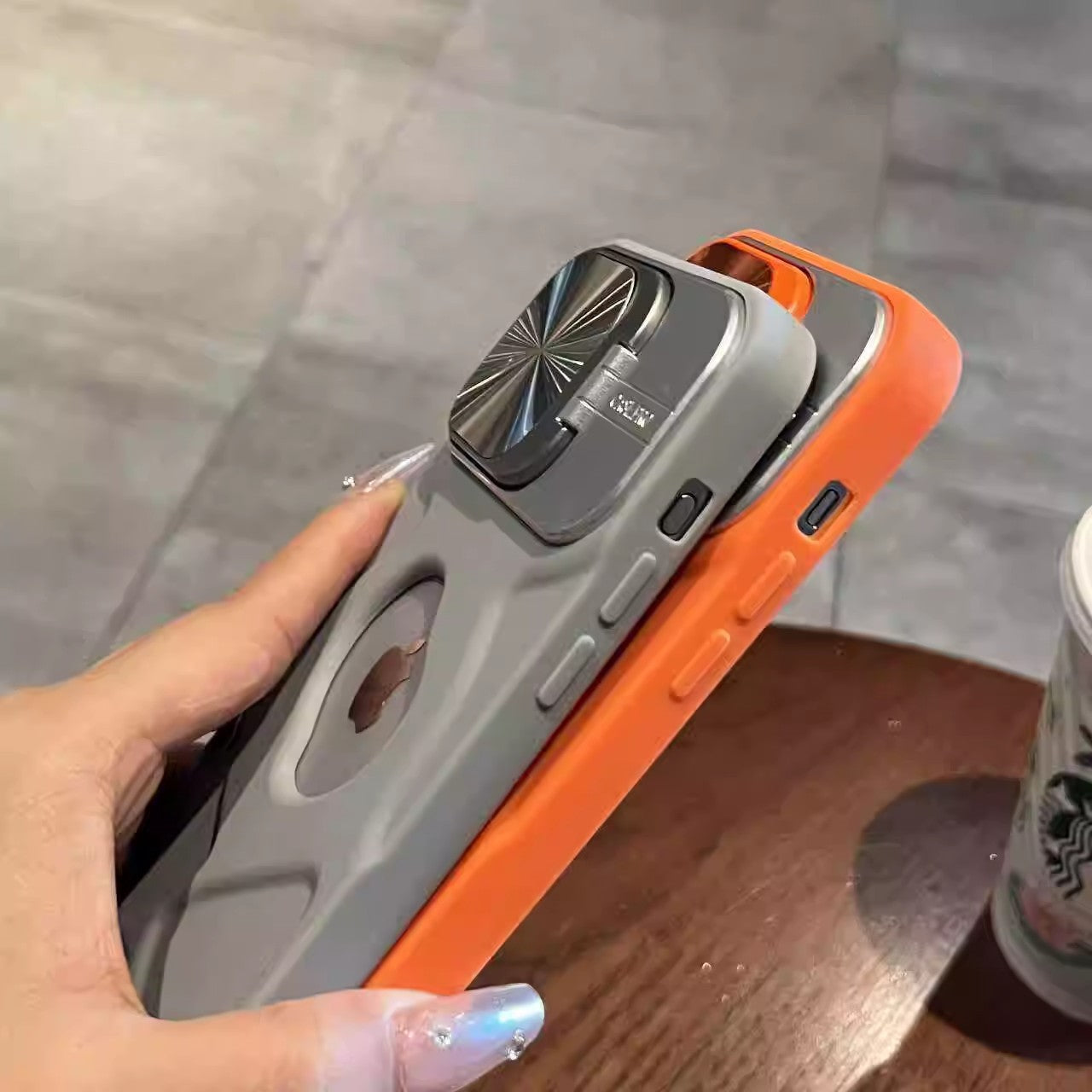 Missing label magnetic suction suitable for iPhone16promax lens bracket mobile phone case Apple 14 solid color 13 skin feeling couple