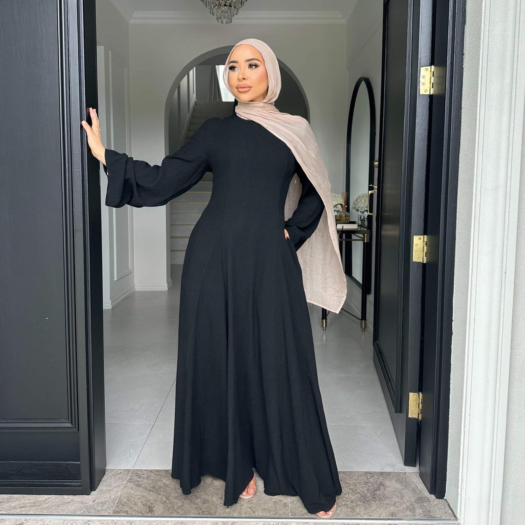 2025Loriya Dubai Turkish solid color large swing dress robe LR941