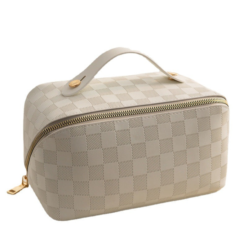 Checkered pillow cosmetic bag for women High-value portable large-capacity waterproof toiletry bag travel cosmetic storage bag