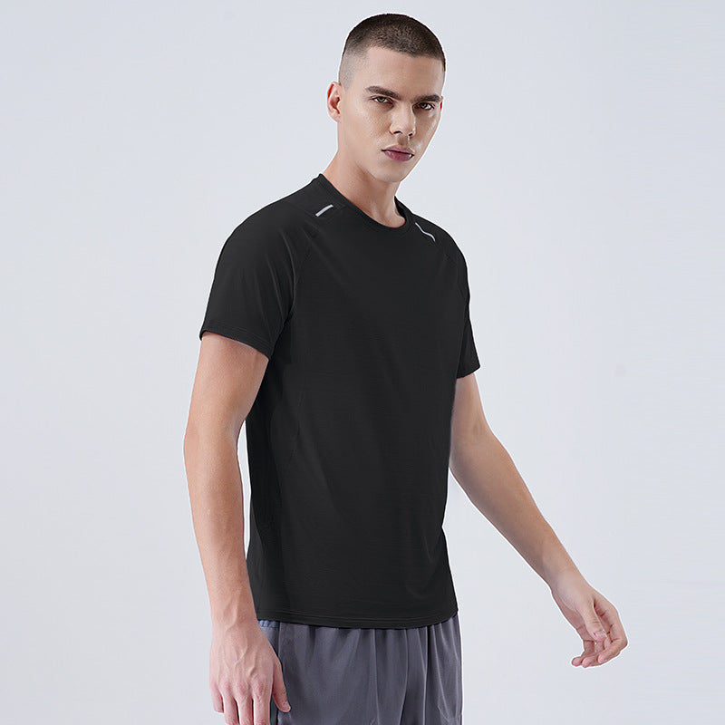 Cool short-sleeved T-shirt men's 2025 summer new outdoor lightweight comfortable sports round neck fitness running tops