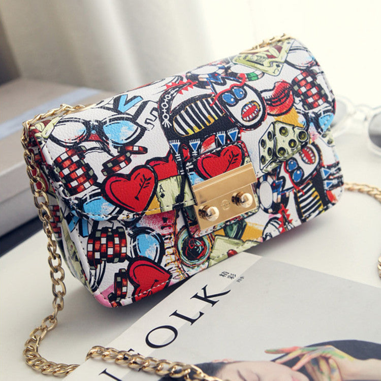 New fashion printed small square bag graffiti women's bag Korean style chain small bag lock crossbody shoulder bag wholesale