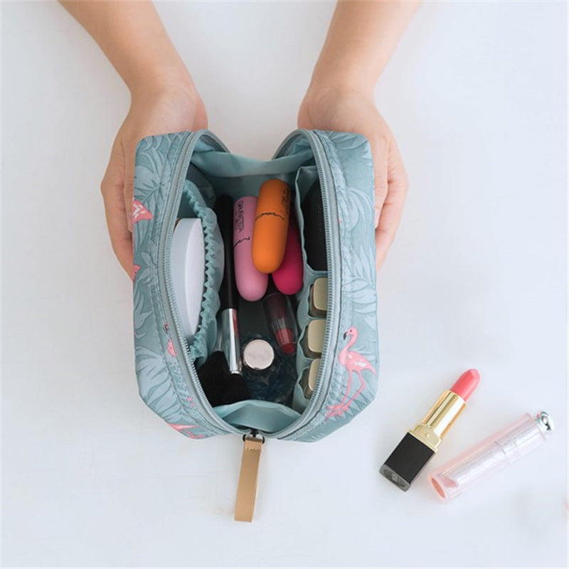 Makeup storage bag Mini portable waterproof cosmetic bag Korean simple female portable makeup lipstick bag