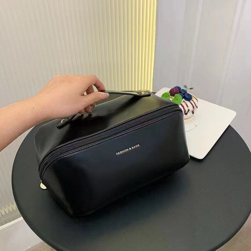 Cosmetic bag for women with large capacity and portable ins high-end internet celebrity new style super hot travel product washing storage bag