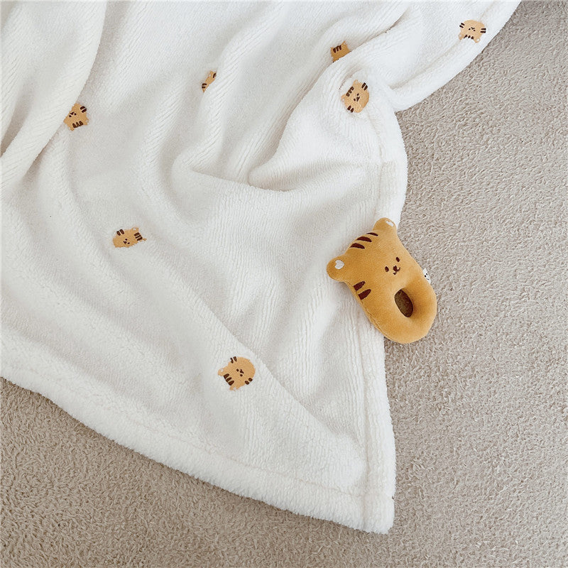 Korean Ins style new baby blanket hug blanket baby going out blanket children embroidery autumn and winter nap blanket