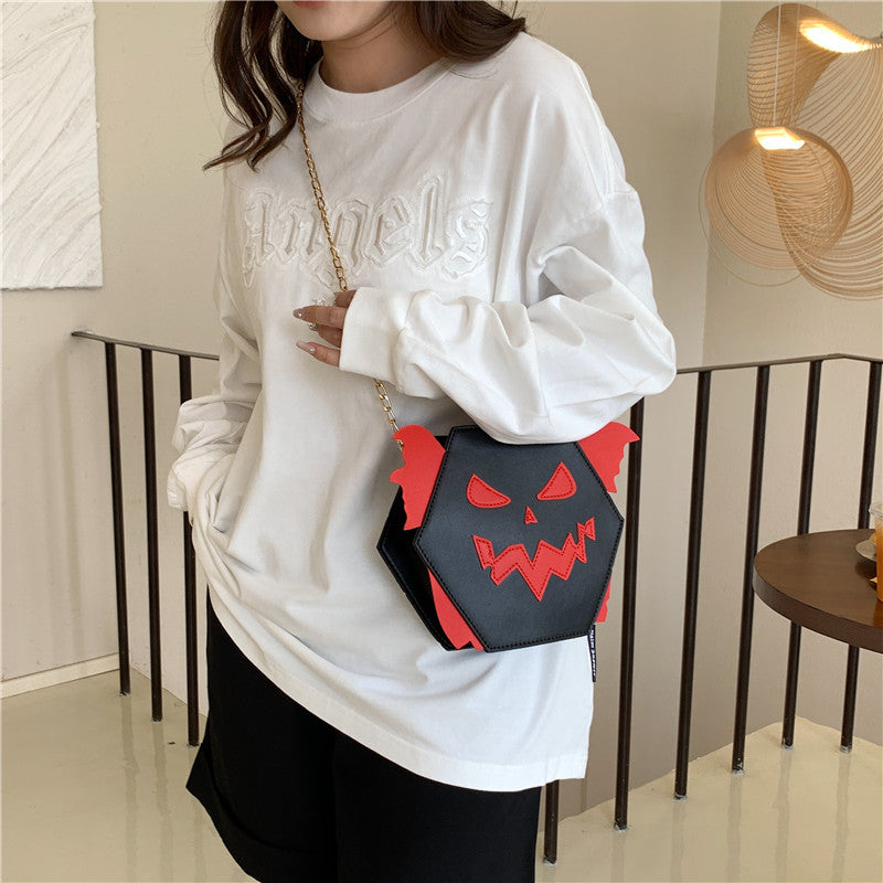 Autumn new funny pumpkin bag European and American Halloween niche design fashionable exquisite creative trend bag