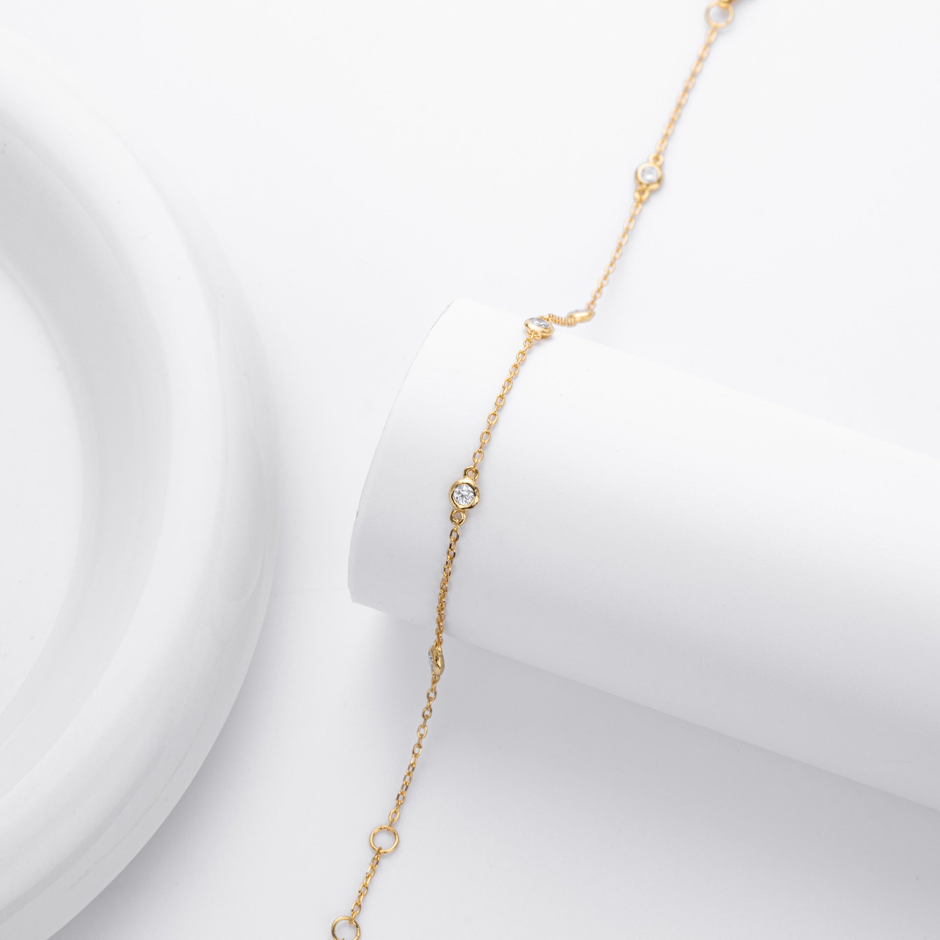 Cross-border new S925 sterling silver bracelet fashionable and simple women's hand jewelry personality light luxury high-end niche jewelry female