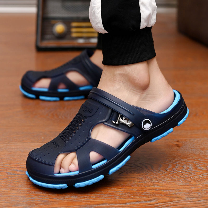Men's sandals, slippers, men's summer new flip flops, men's bathroom non-slip sandals, hole shoes, beach shoes