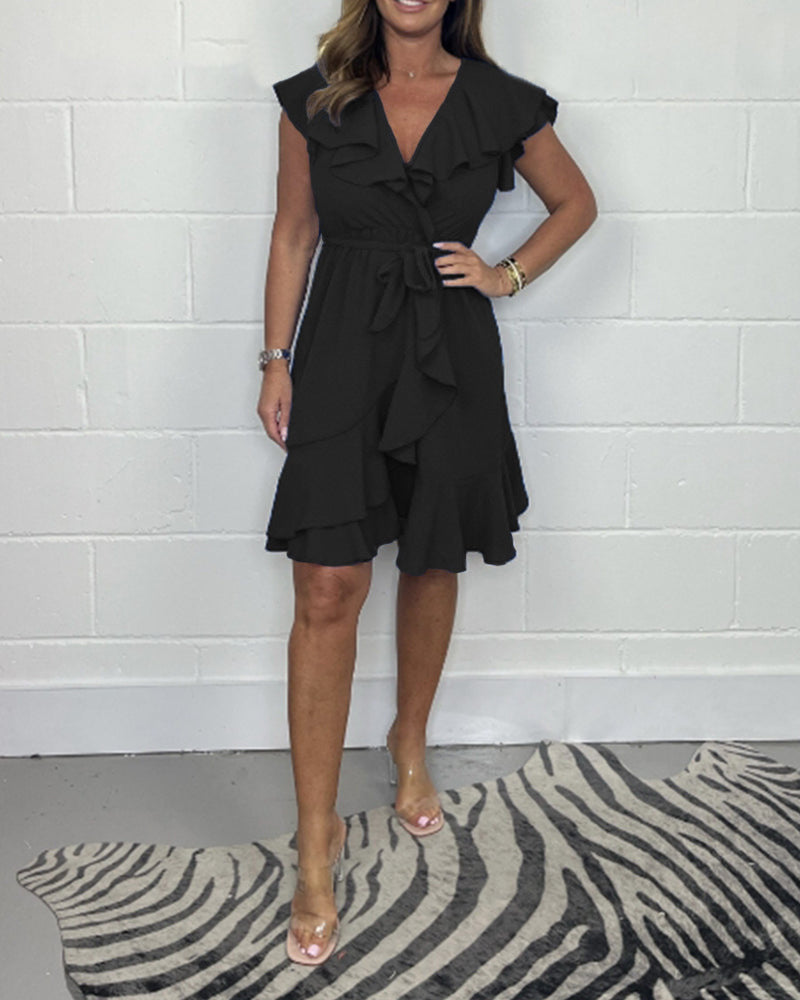 2025 European and American women's summer new V-neck waist skirt ruffled solid color dress female