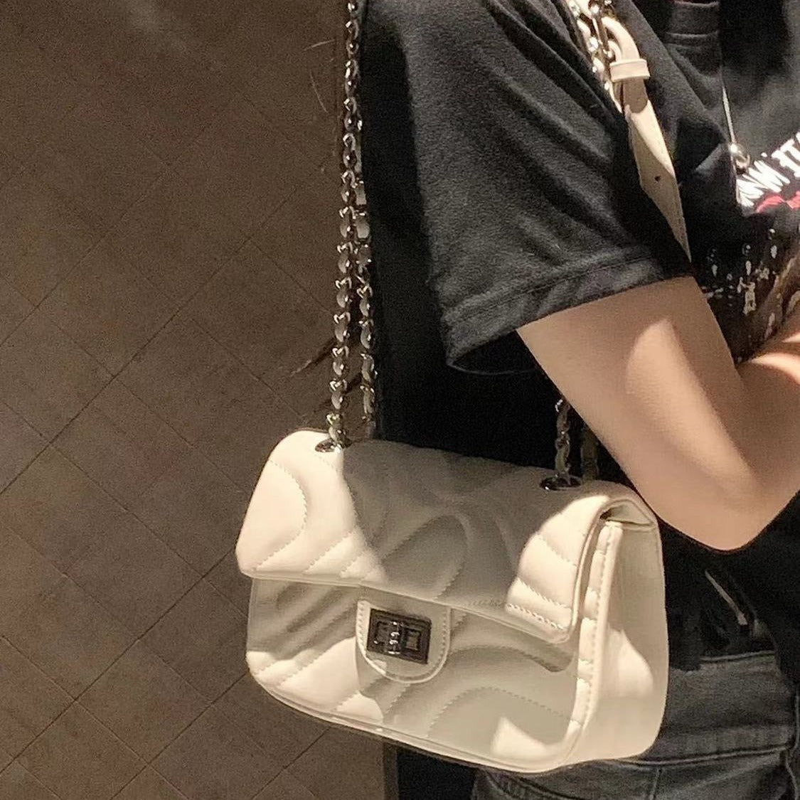 Summer hot style diamond chain women's bag high-end fashion all-match women's bag shoulder crossbody small square bag women