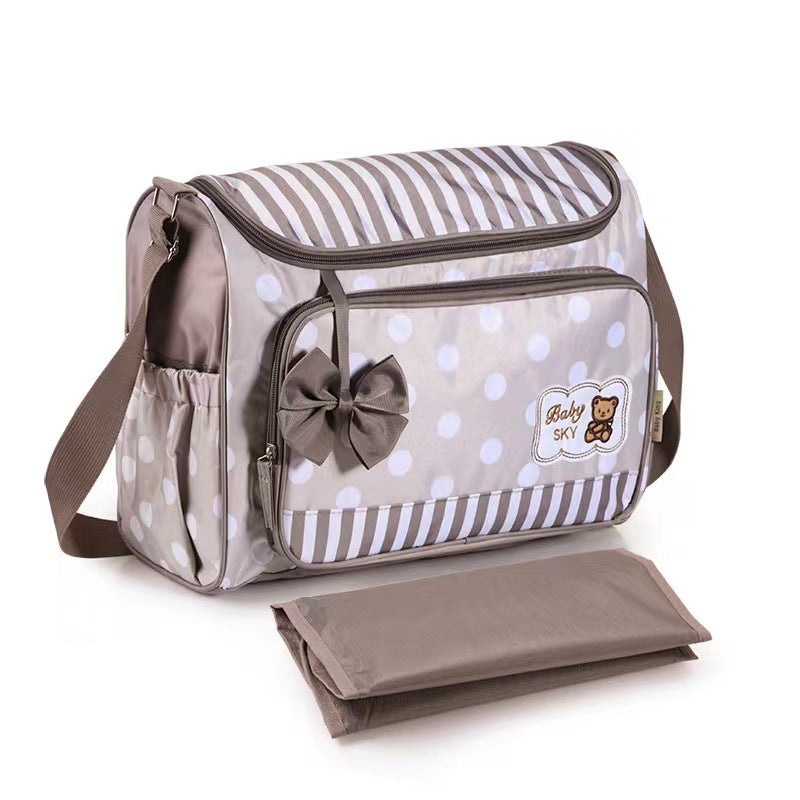 Cross-border printing large polka dot mommy bag four-piece set multifunctional large capacity butterfly festival one-shoulder bear mother and baby bag