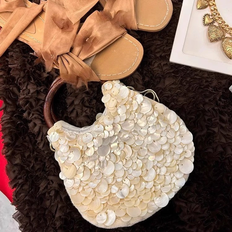 Export 2025 spring and summer new high-end pure handmade natural shell bag fairy handbag niche bag trend