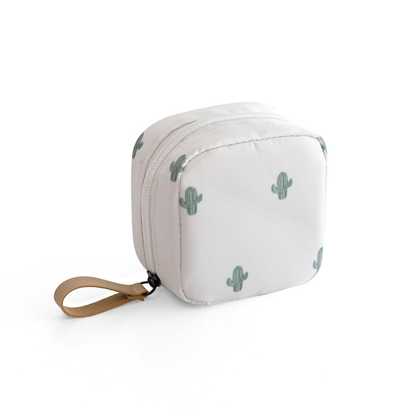 Makeup storage bag Mini portable waterproof cosmetic bag Korean simple female portable makeup lipstick bag