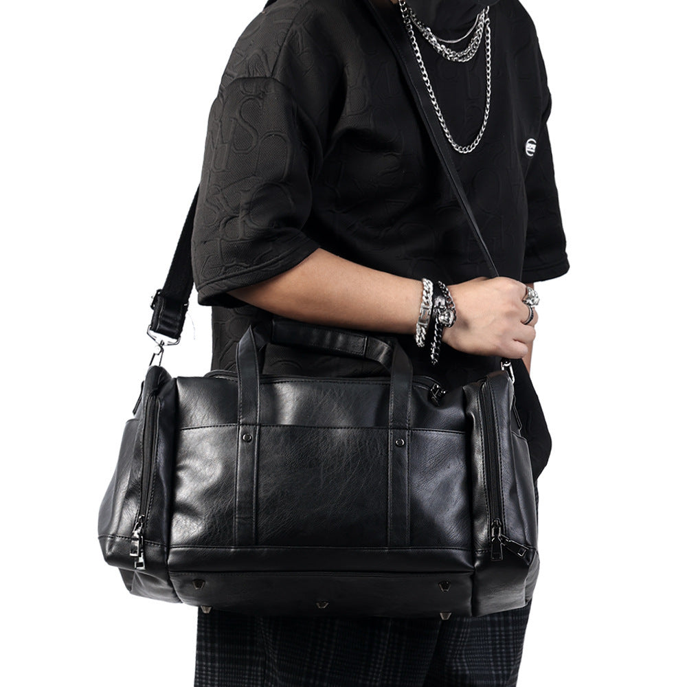 New travel bag men's leather handbag sports fitness shoulder bag retro trend luggage bag boarding bag men